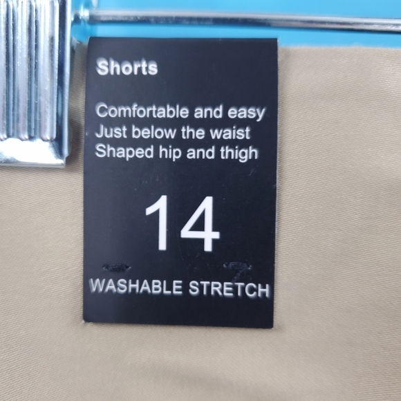 NWT Nordstrom khaki bermuda shorts 14 - Picture 9 of 14